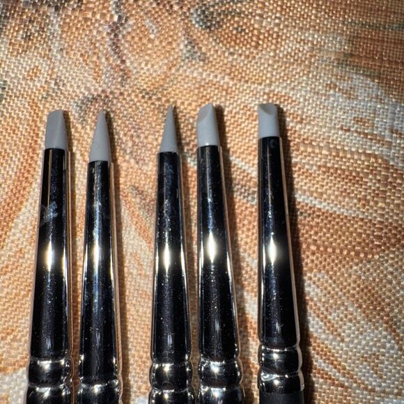 Lot of 5 Master Touch Shade Brushes Size 0 Rubber Tips Various Shapes EUC - Picture 2 of 4